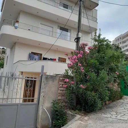 Iris Apartment Sarandë
