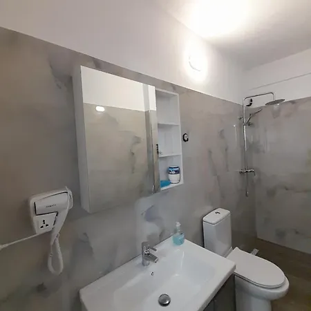 Apartment Iris Sarandë