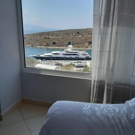 Apartment Iris Sarandë